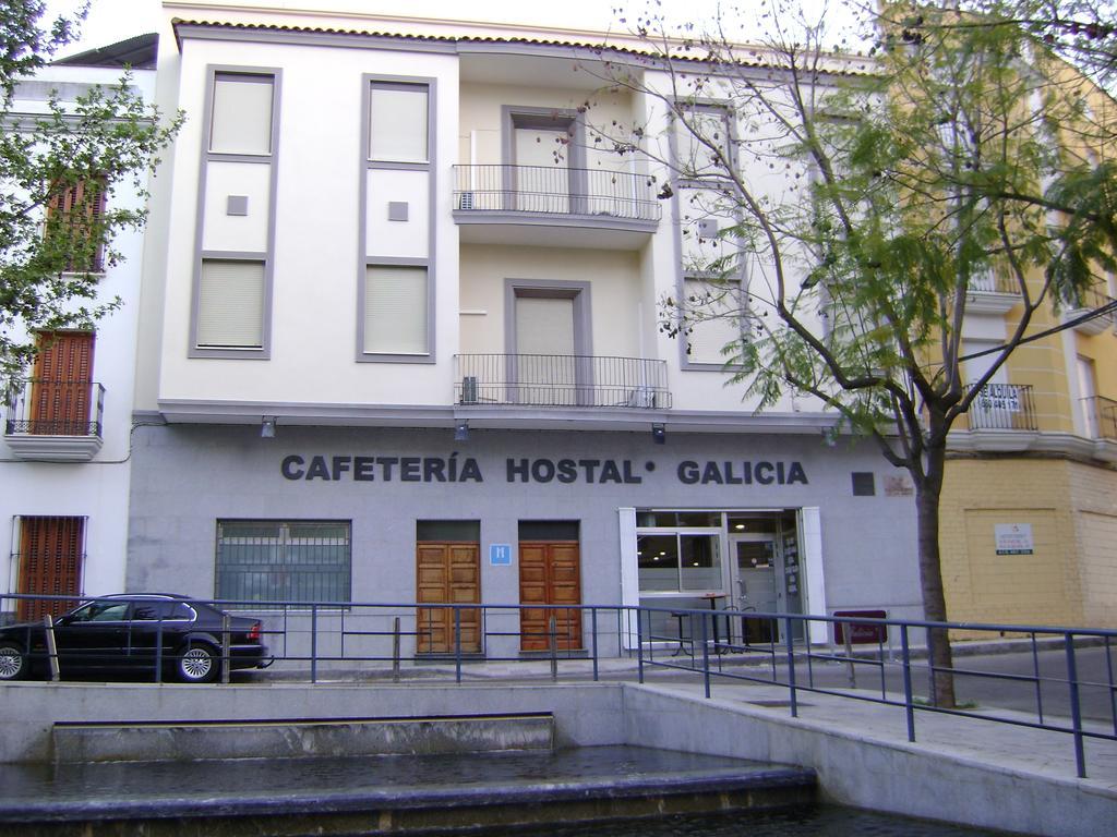 Hostal Galicia Дон-Беніто Екстер'єр фото